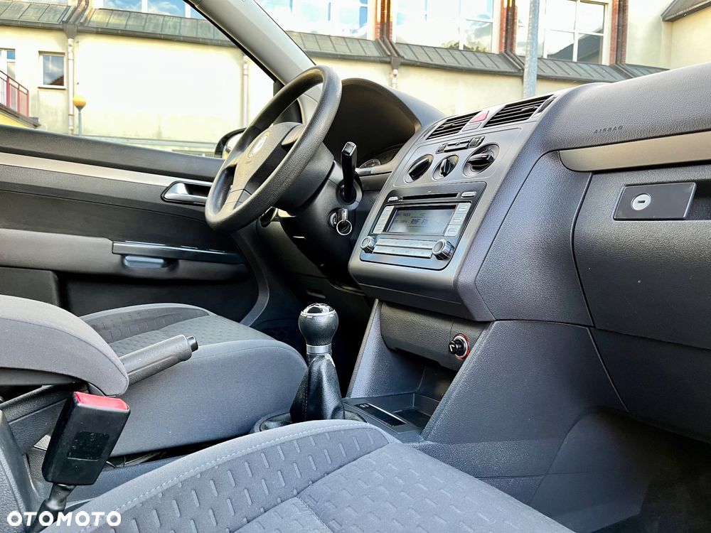 Volkswagen Touran 1.6 Trendline - 11