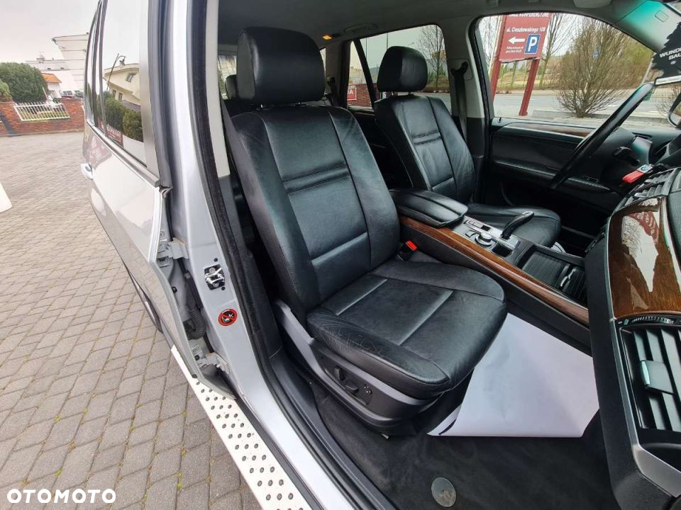 BMW X5 3.0d xDrive - 24