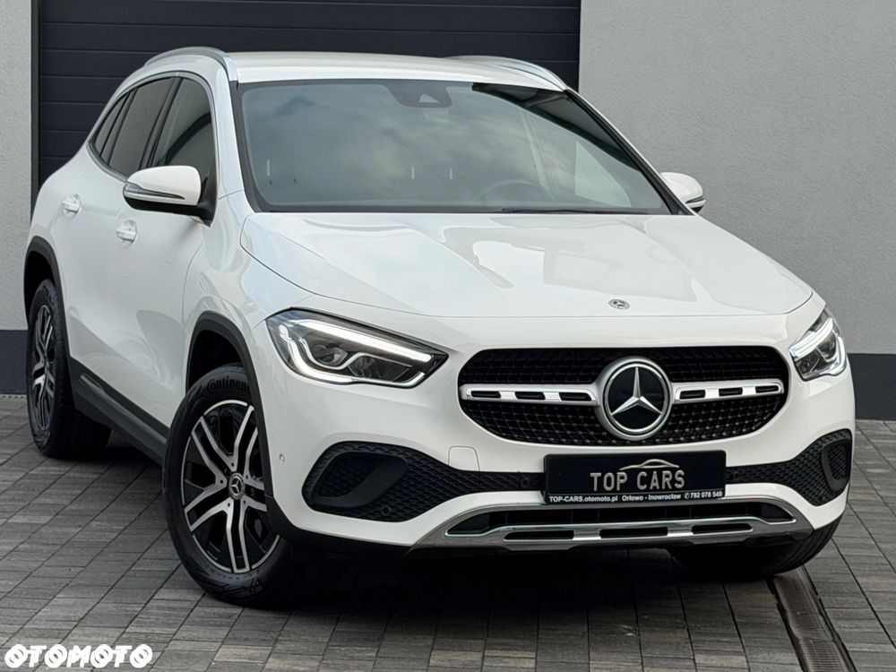Mercedes-Benz GLA 220 d Progressive - 37