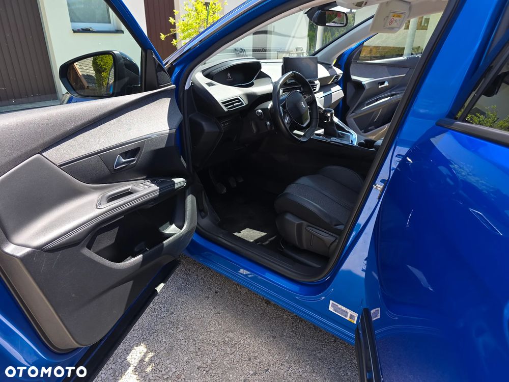 Peugeot 3008 - 11