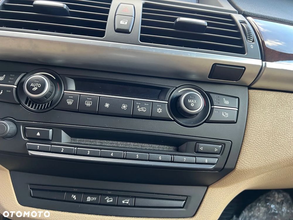 BMW X5 4.0d xDrive - 13