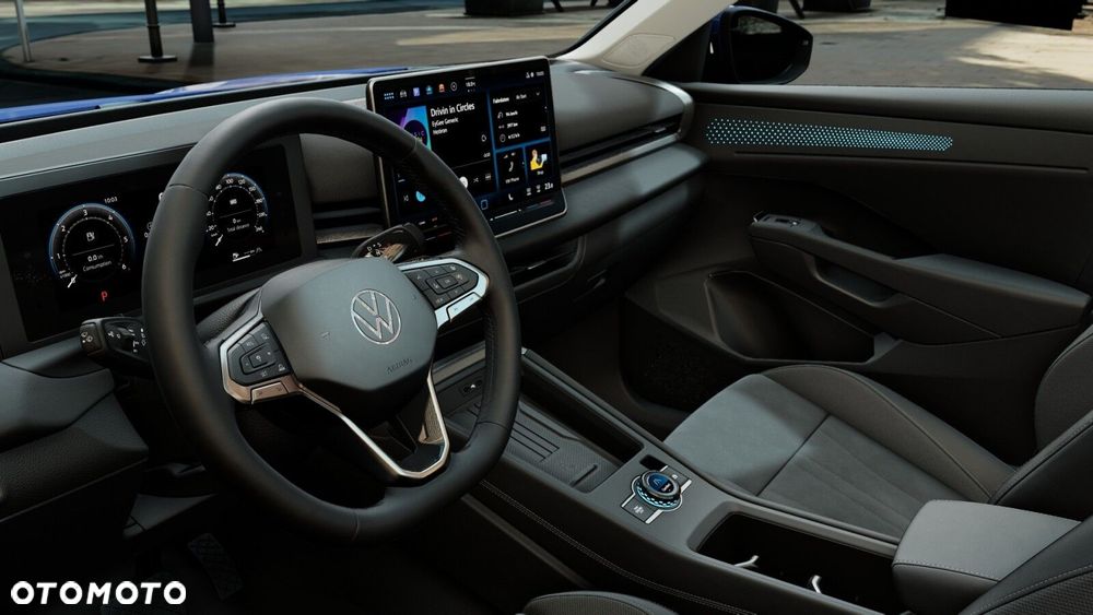 Volkswagen T-Roc - 9