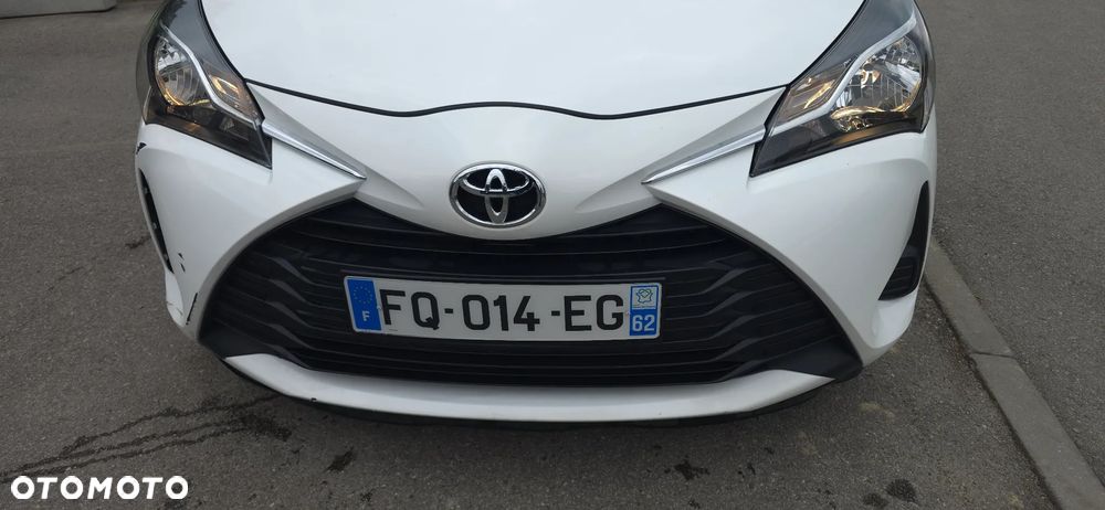 Toyota Yaris 1.5 VVT-iE Comfort - 35
