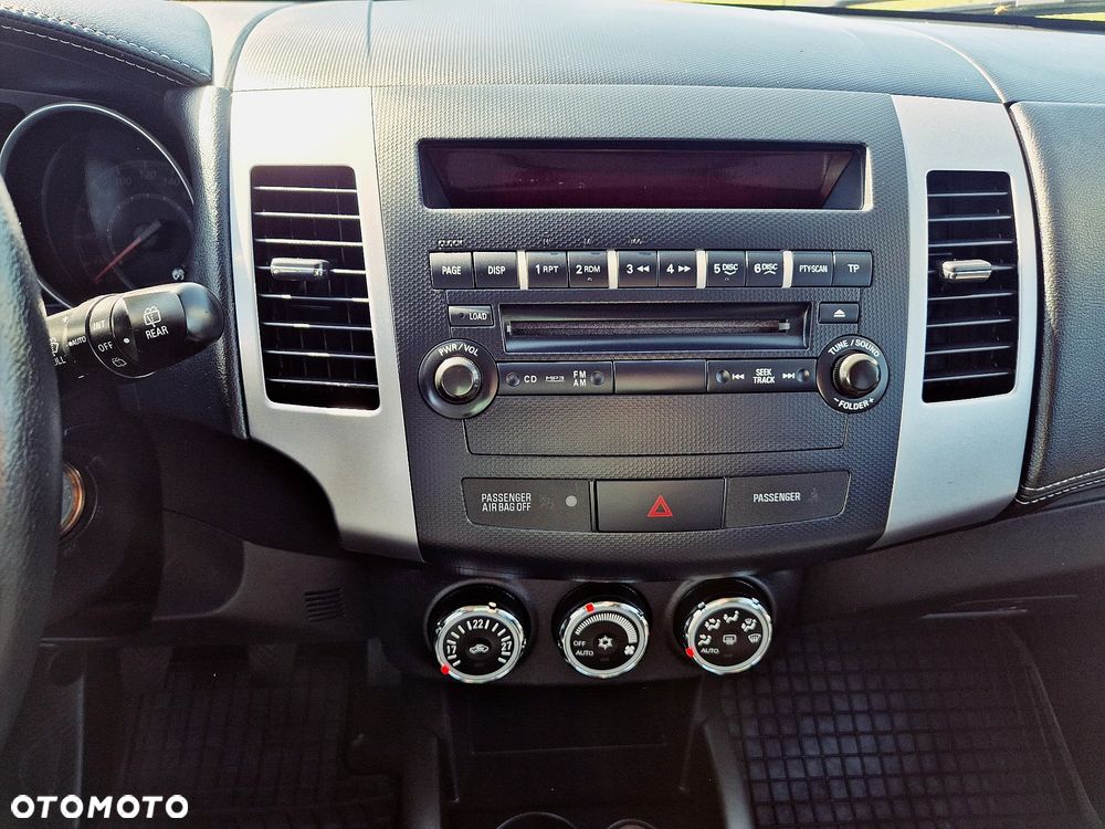 Mitsubishi Outlander 2.0 2WD Motion - 23
