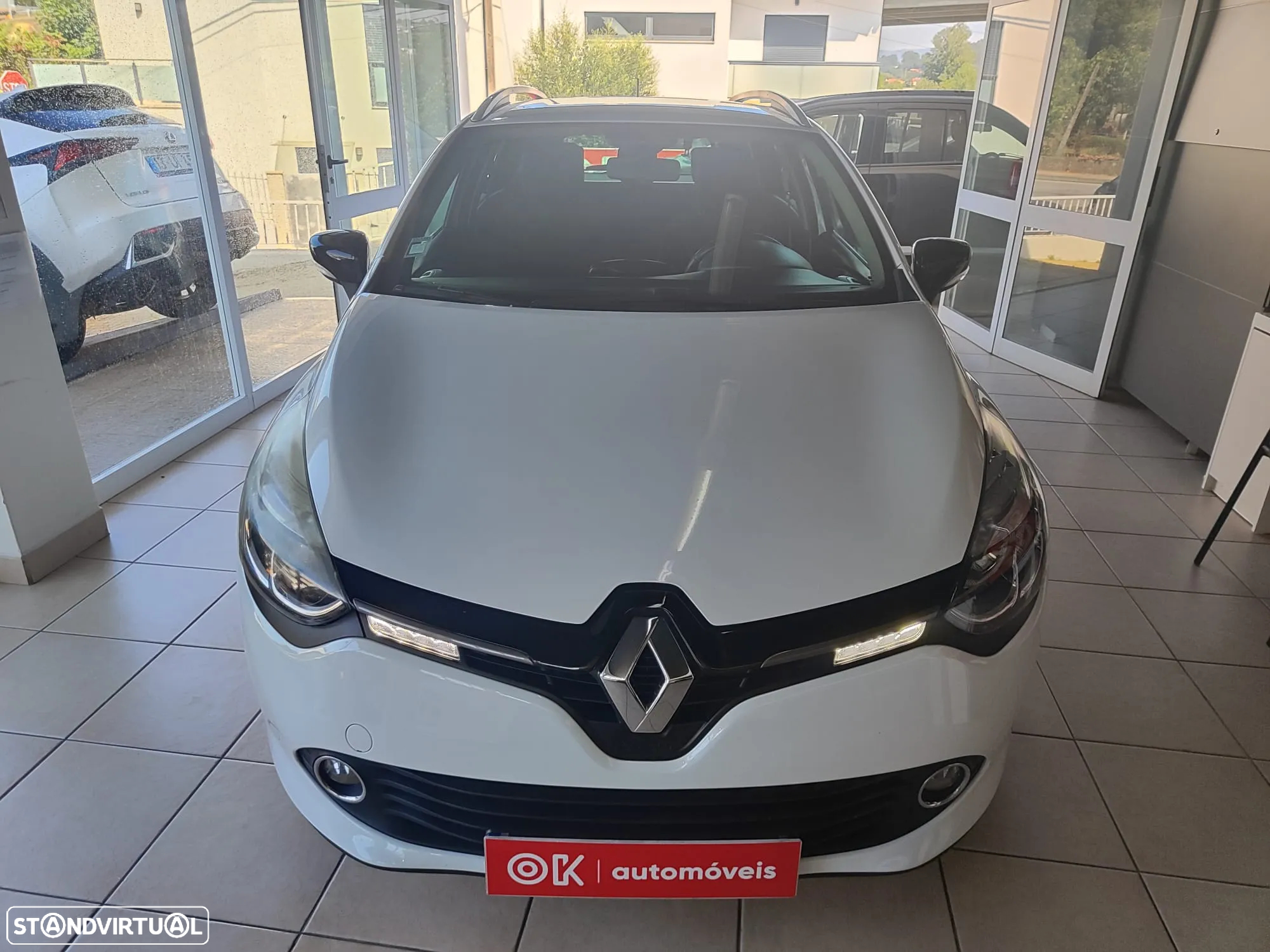 Renault Clio Sport Tourer 1.5 dCi Limited - 4