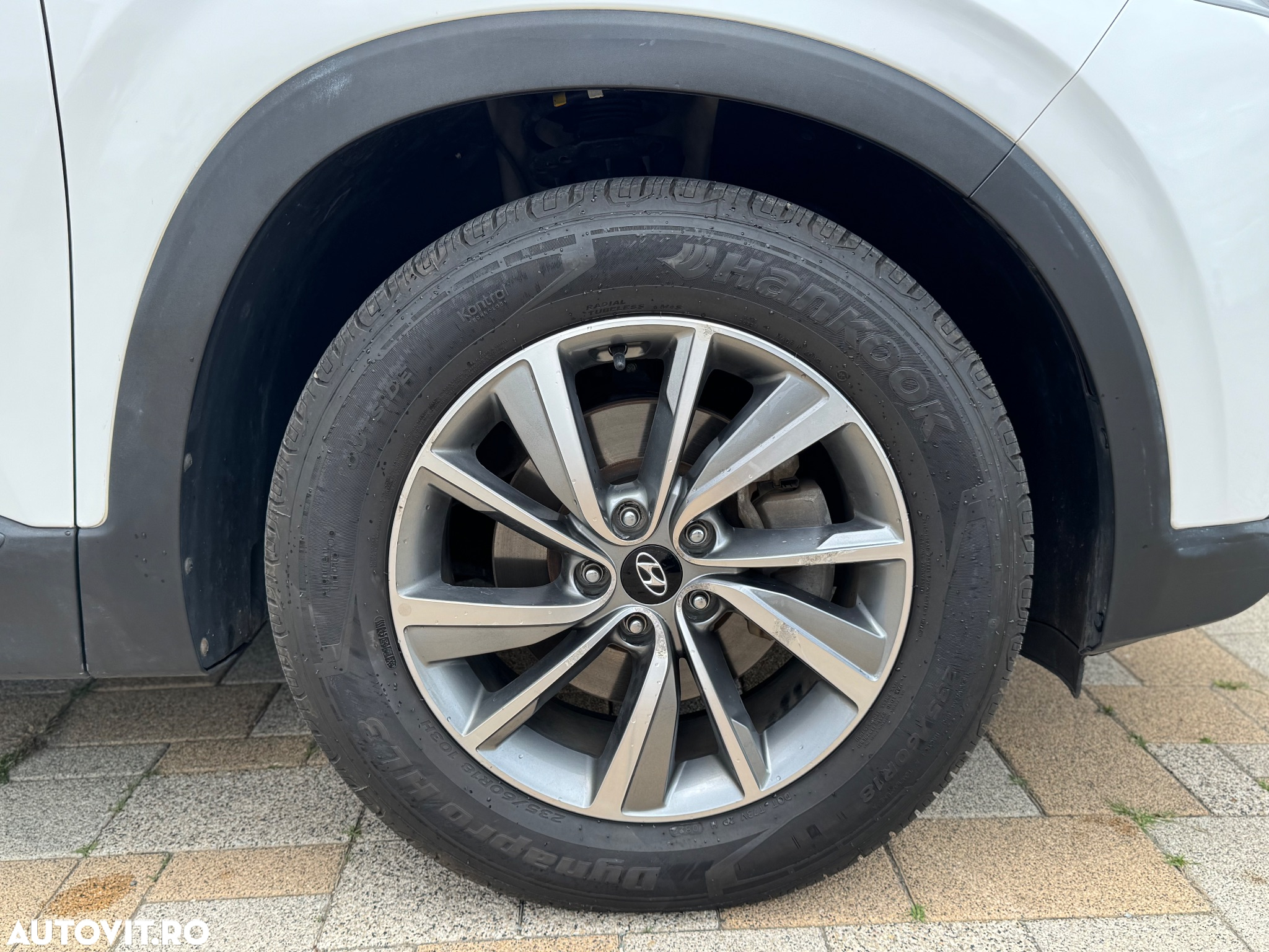 Hyundai Santa Fe - 16