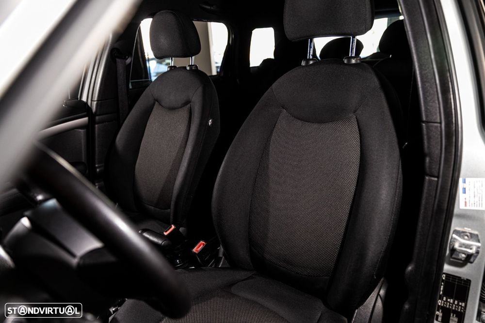 MINI Countryman Cooper D - 17