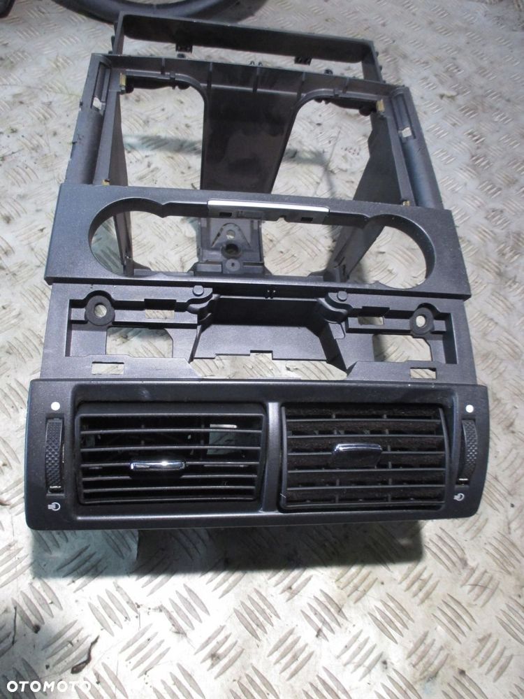 KONSOLA ŚRODKOWA FORD MONDEO MK3 RAMKA RADIA 4S71-18522 - 1