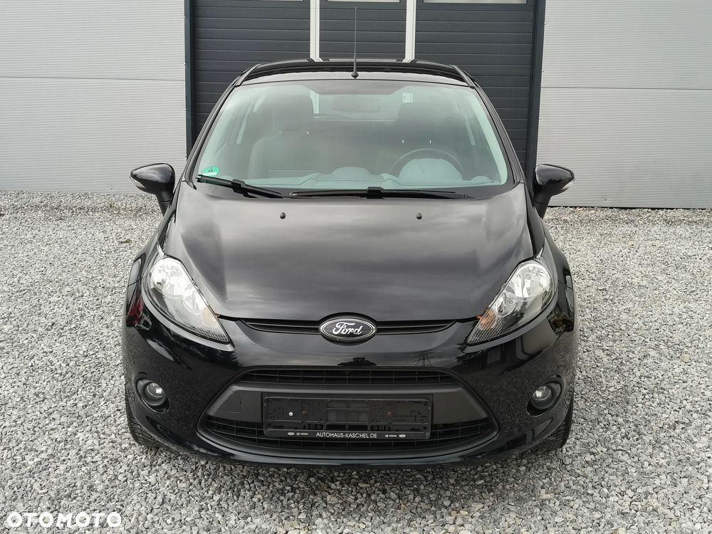 Ford Fiesta 1.25 Platinium X - 23
