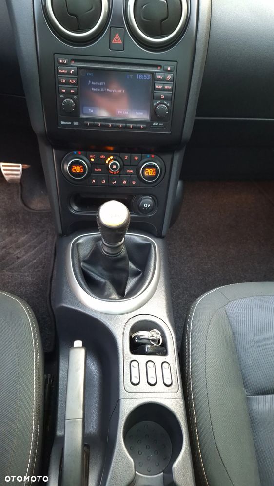 Nissan Qashqai 2.0 tekna - 14