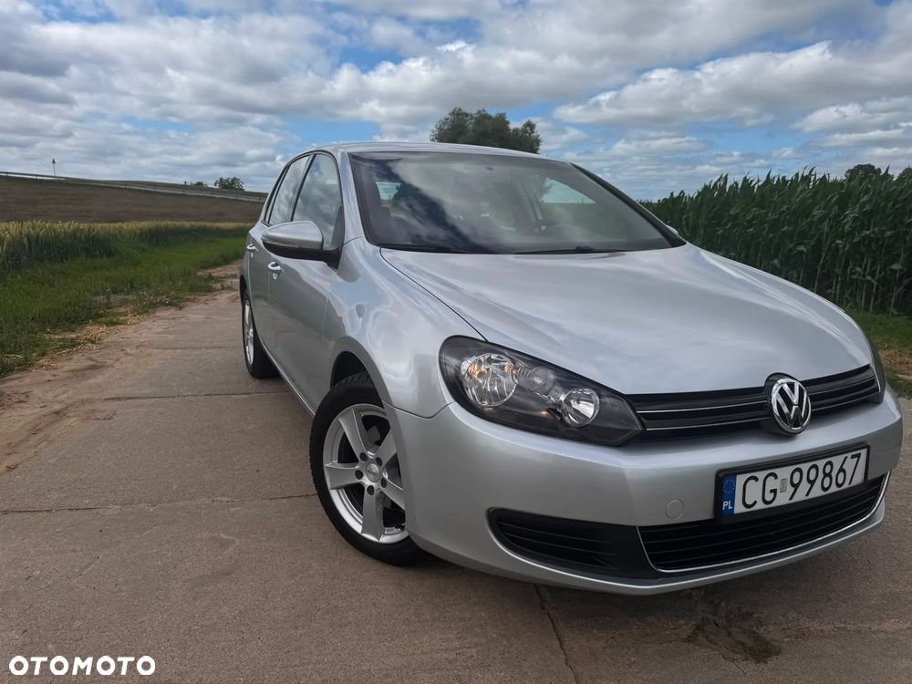Volkswagen Golf - 14