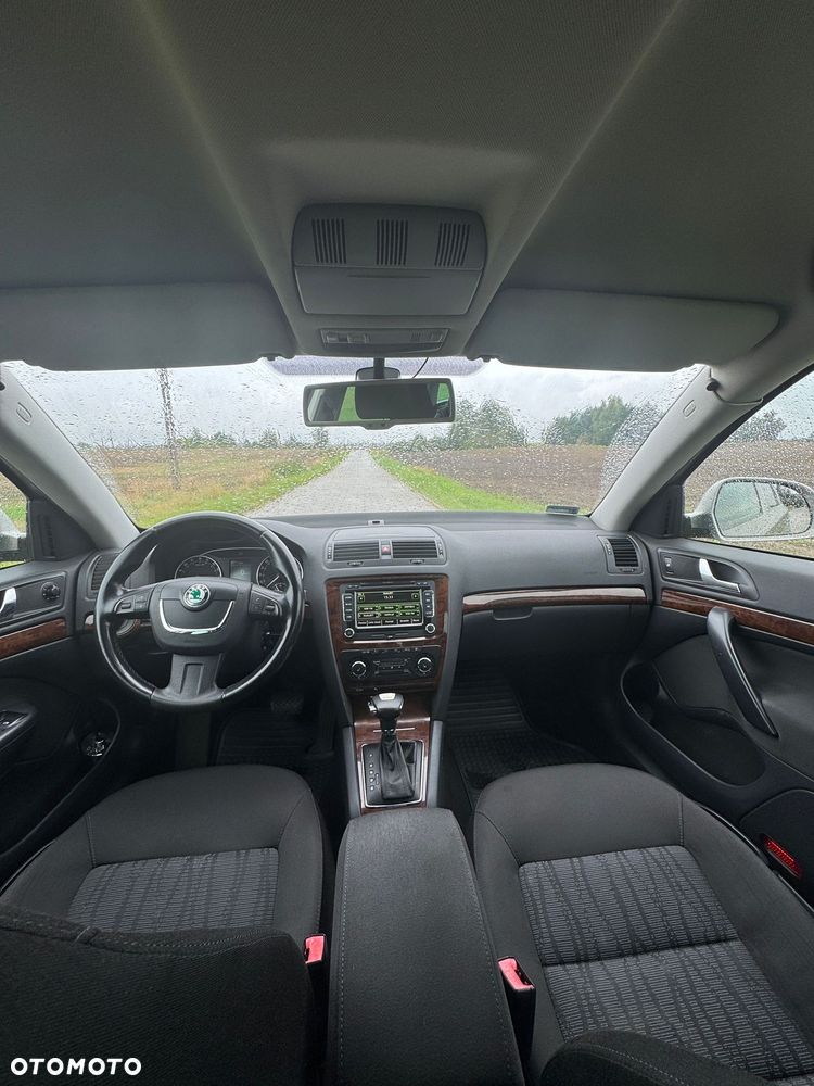 Skoda Octavia 2.0 TDI DPF Elegance DSG - 20