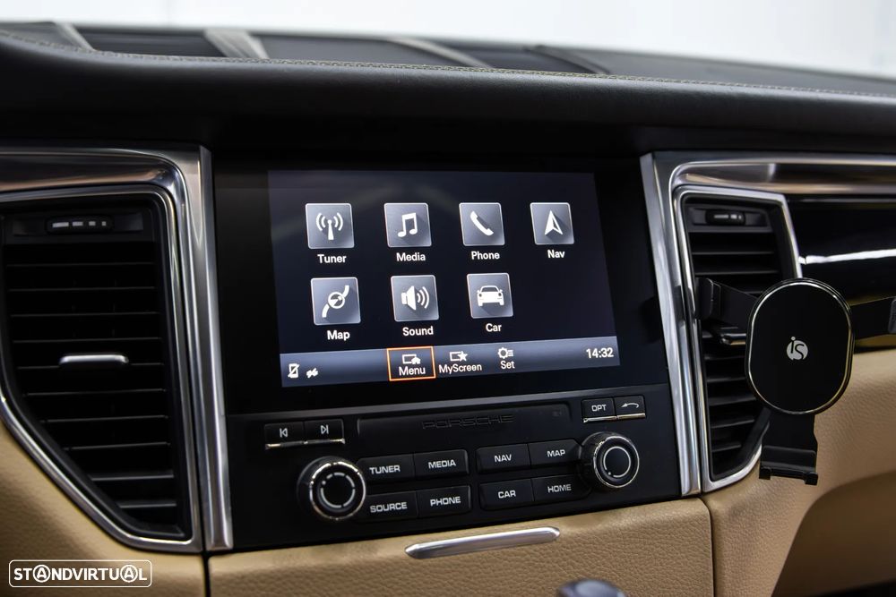 Porsche Macan S - 33