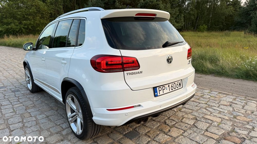Volkswagen Tiguan 2.0 TDI SCR BlueMotion Technology Sport & Style - 4