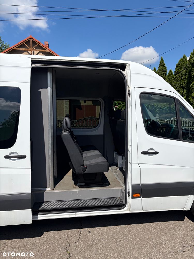 Mercedes-Benz Sprinter - 22