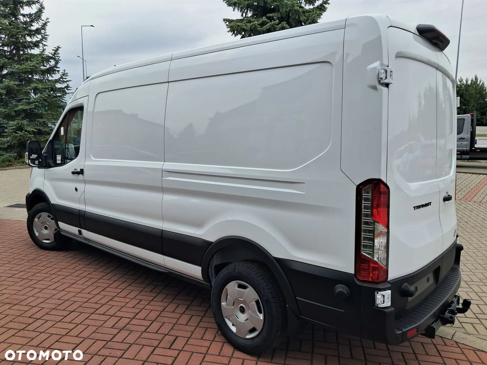 Ford Transit - 9