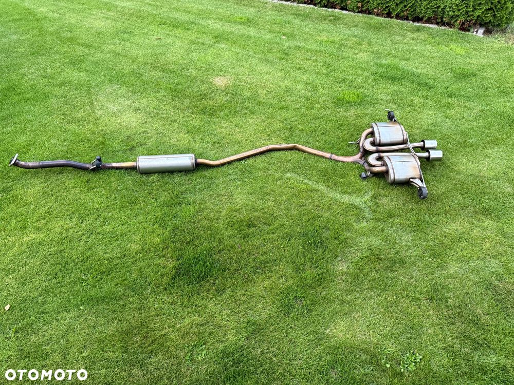 Tłumik rura  wydechowa  Honda Civic X  1.5 turbobenzyna - 1