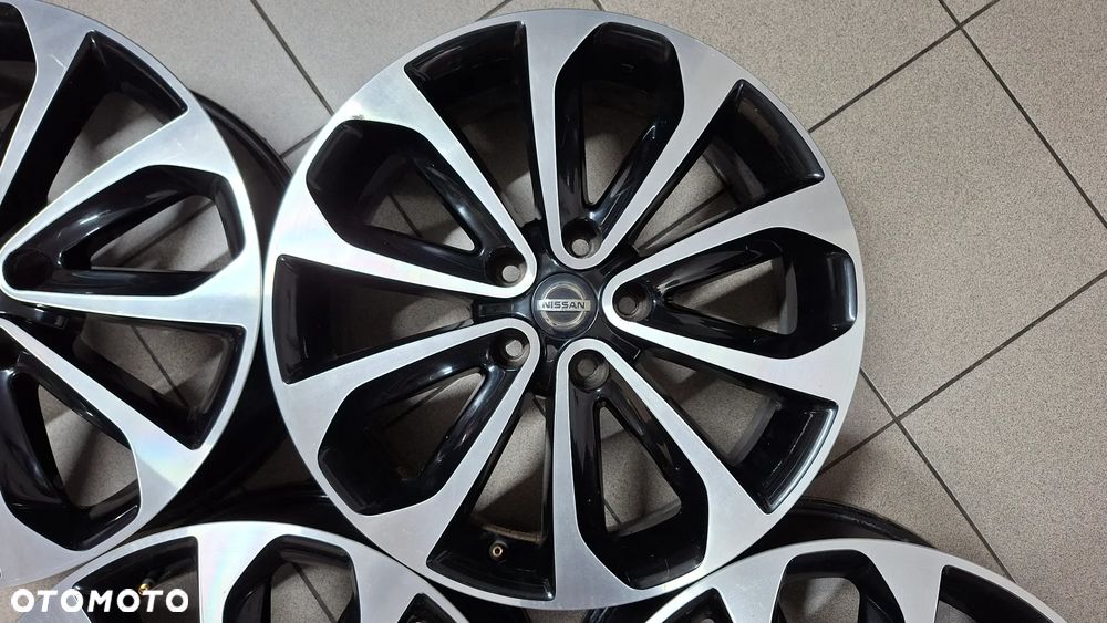 Felgi Aluminiowe 18 Nissan Qashqai 5x114.3 ET 40 - 8