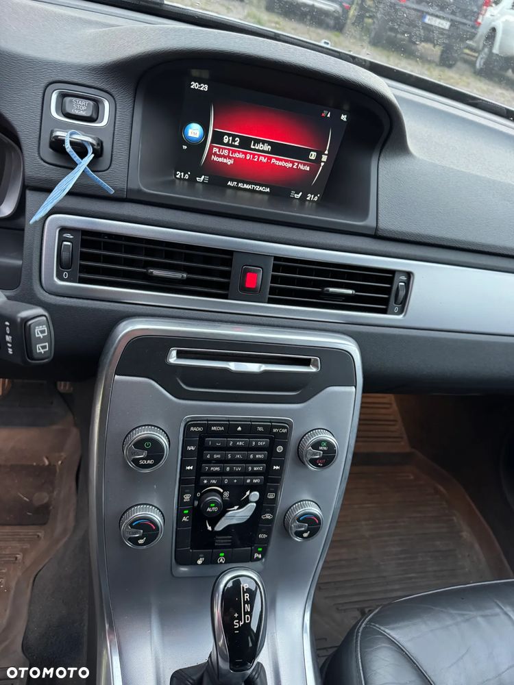 Volvo V70 D4 Geartronic Momentum - 7