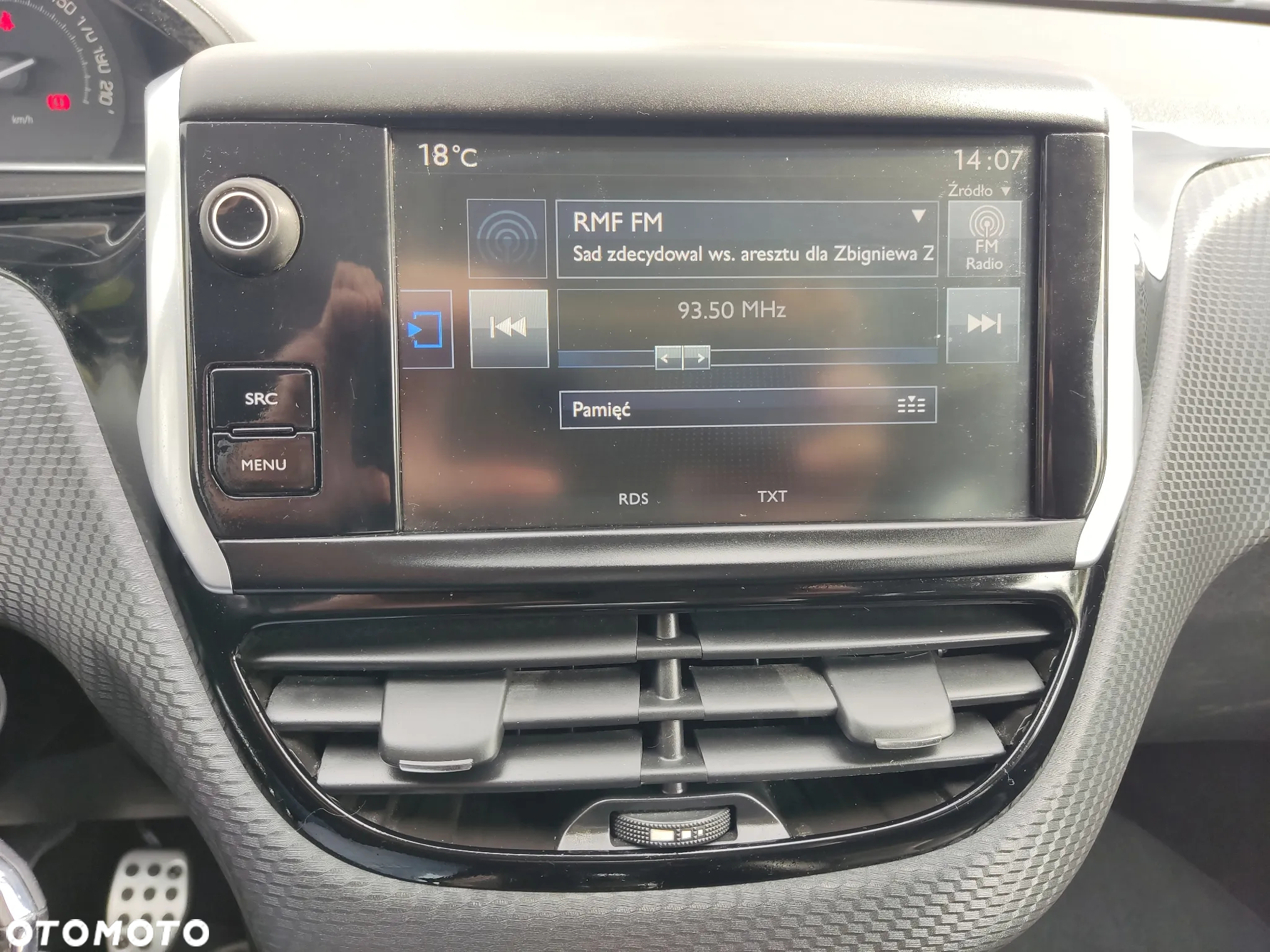 Peugeot 208 PureTech 110 Stop & Start Allure - 32
