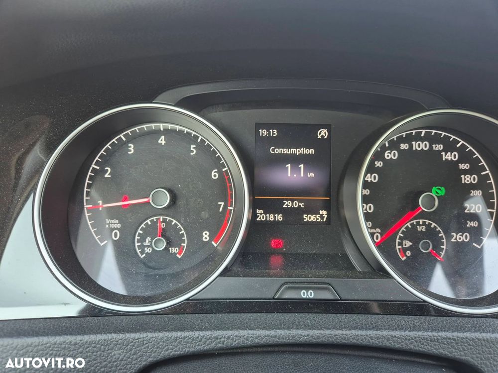 Volkswagen Golf - 4