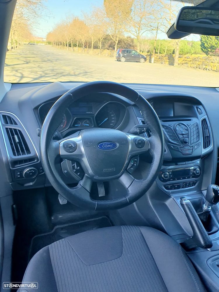 Ford Focus SW 1.0 EcoBoost S&S Titanium - 51