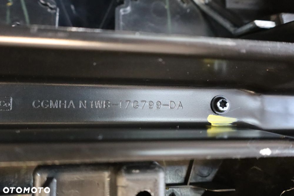 GRILL GRIL ATRAPA VW AMAROK II 2 N1WB-17G799-DA 2022 - 23