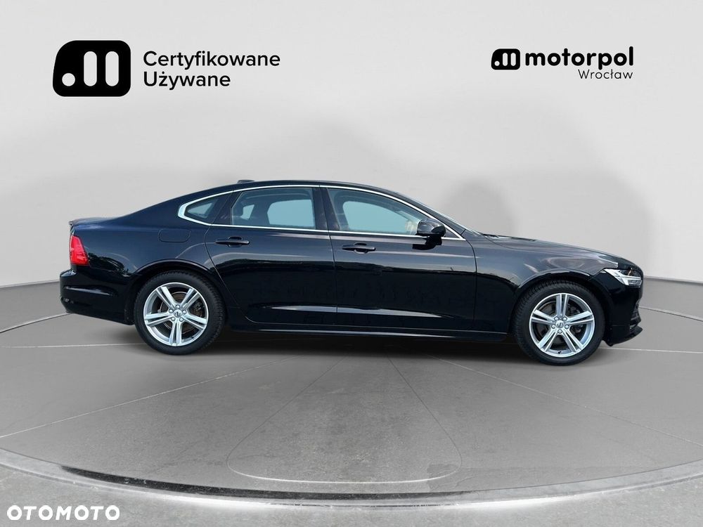 Volvo S90 D4 SCR Momentum Pro - 16