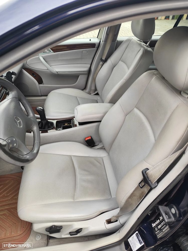 Mercedes-Benz C 220 T CDI Elegance - 4