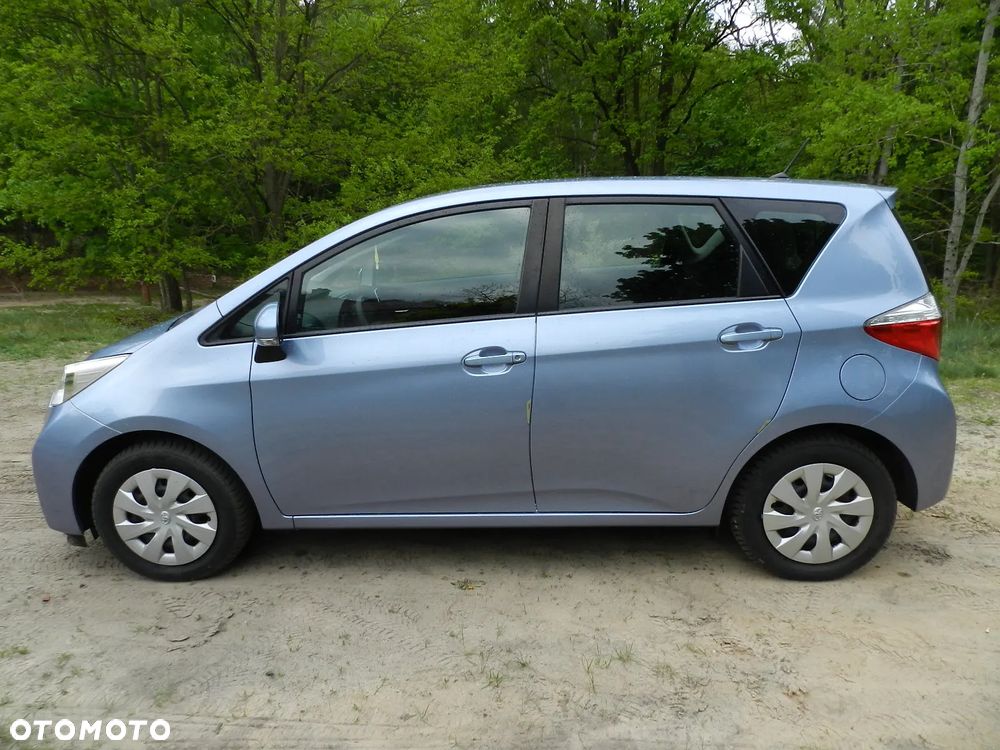 Toyota Verso S - 10