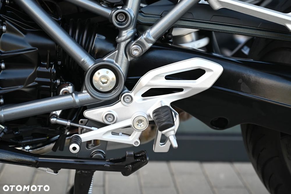 BMW R - 28