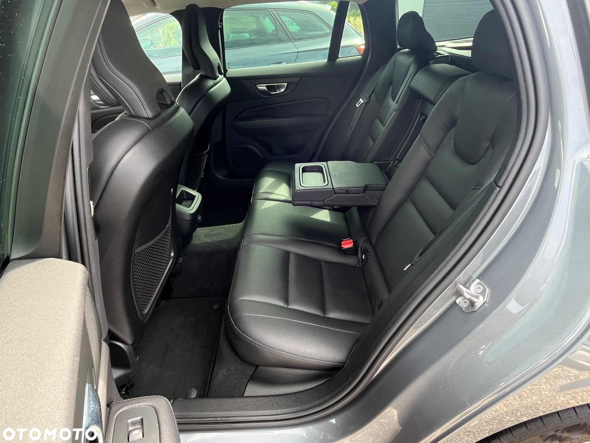 Volvo V60 B4 D Geartronic Inscription - 24