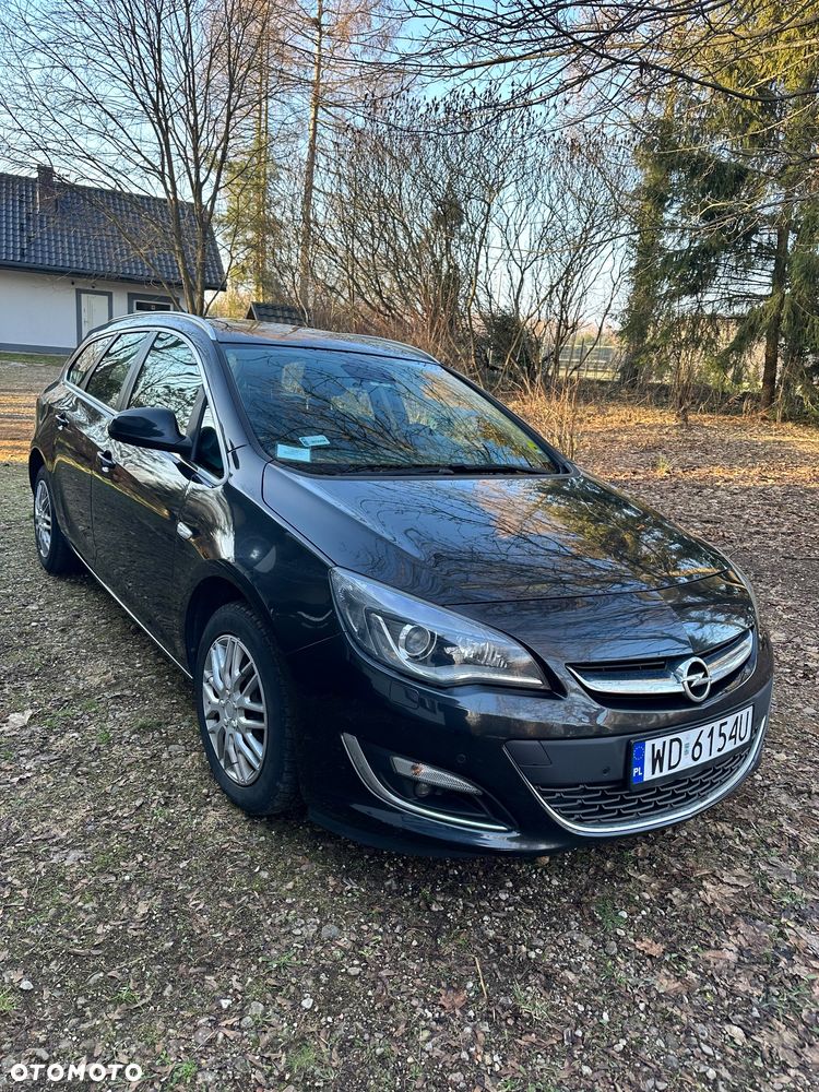 Opel Astra 1.6 CDTI Sport - 1