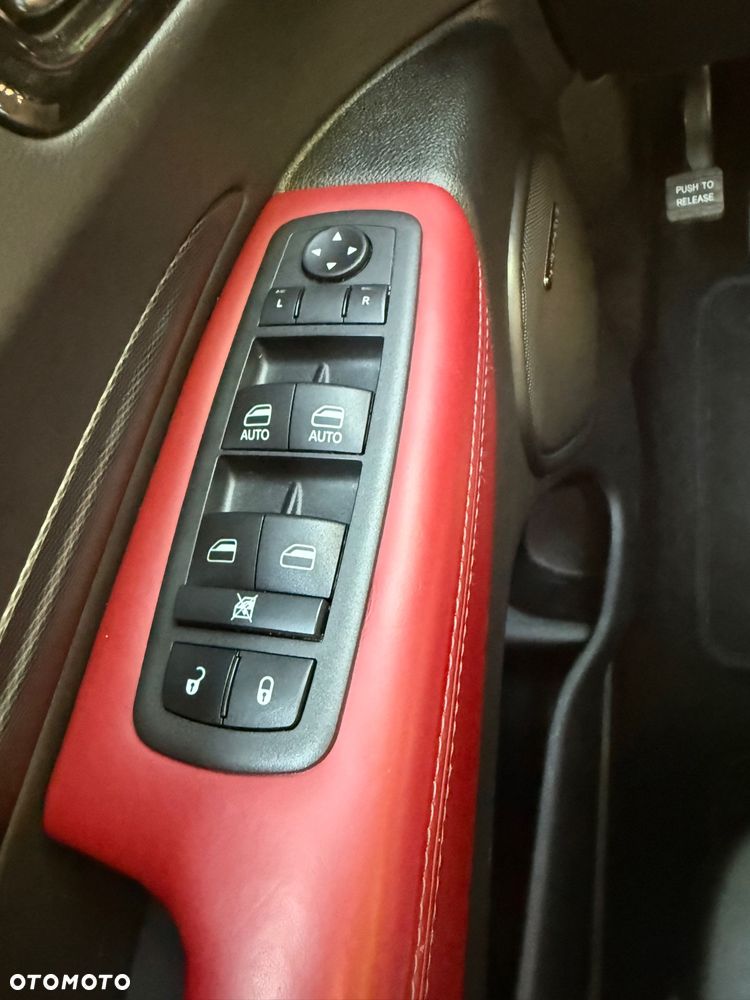 Dodge Durango 5.7 R/T - 33