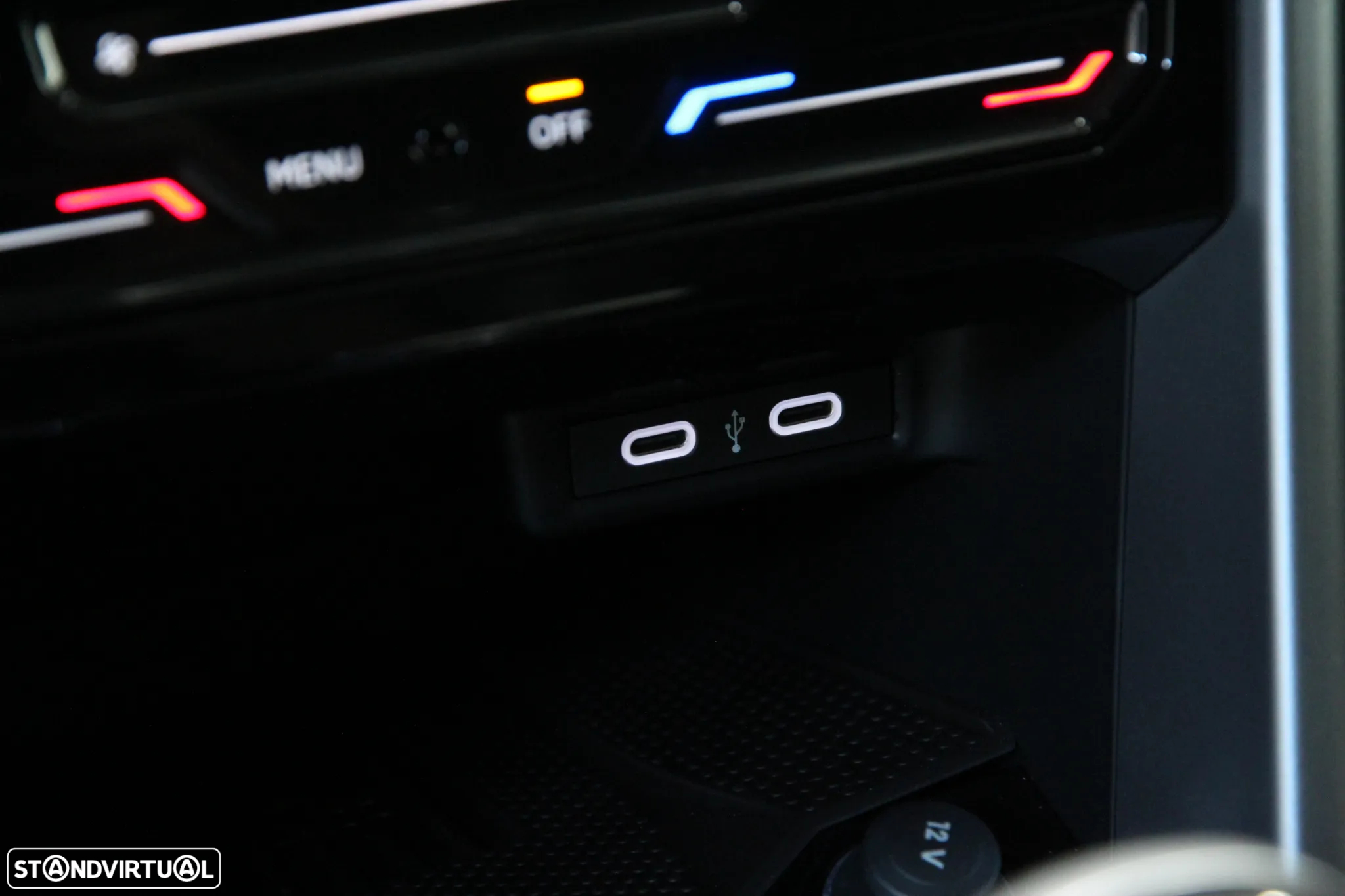 VW T-Roc 1.0 TSI Urban - 12