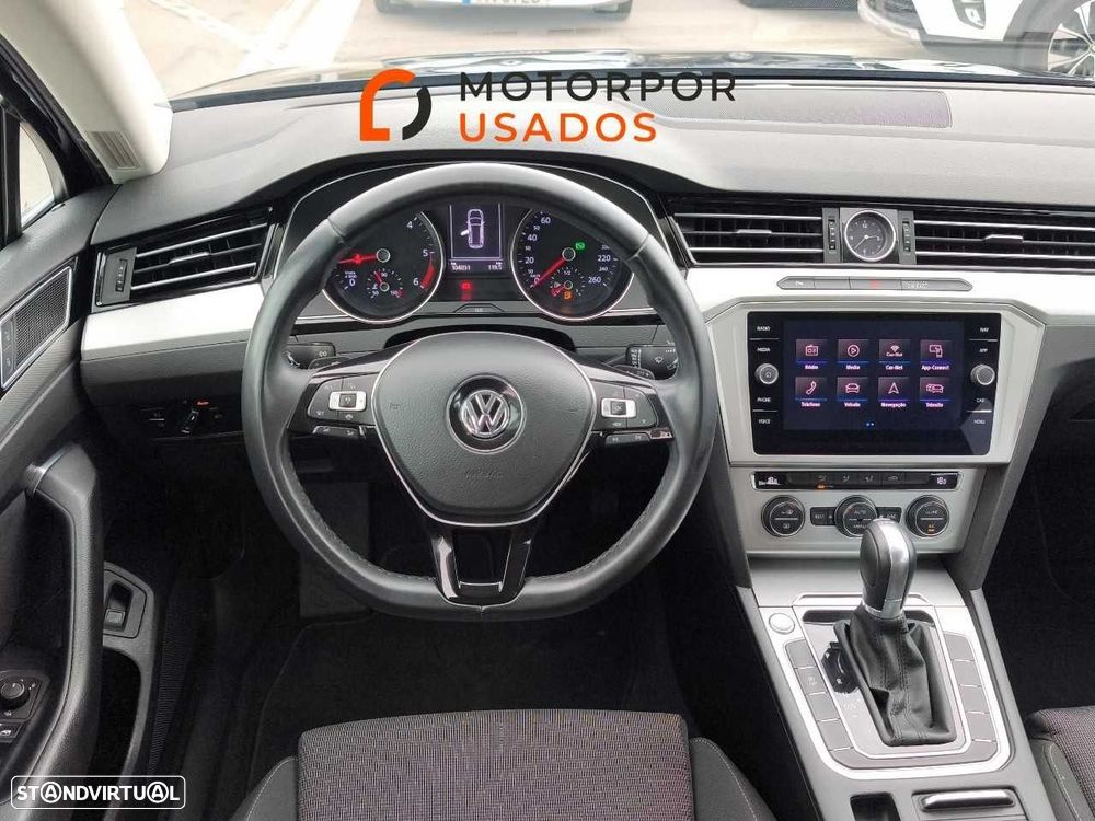 VW Passat Variant 2.0 TDI Confortline DSG - 12
