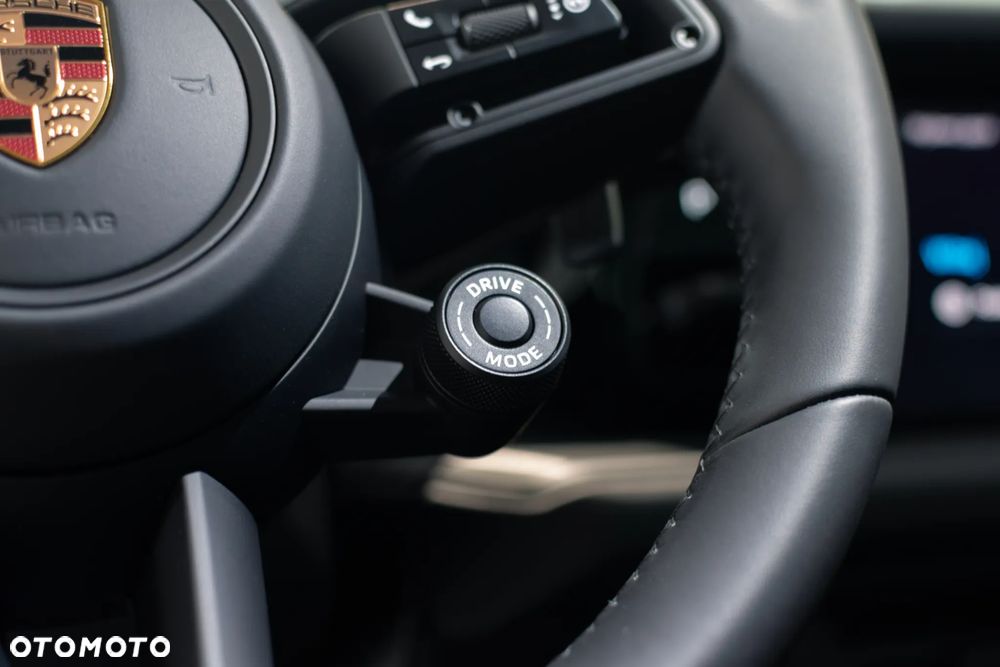 Porsche Cayenne E-Hybrid PHEV Black Edition - 19