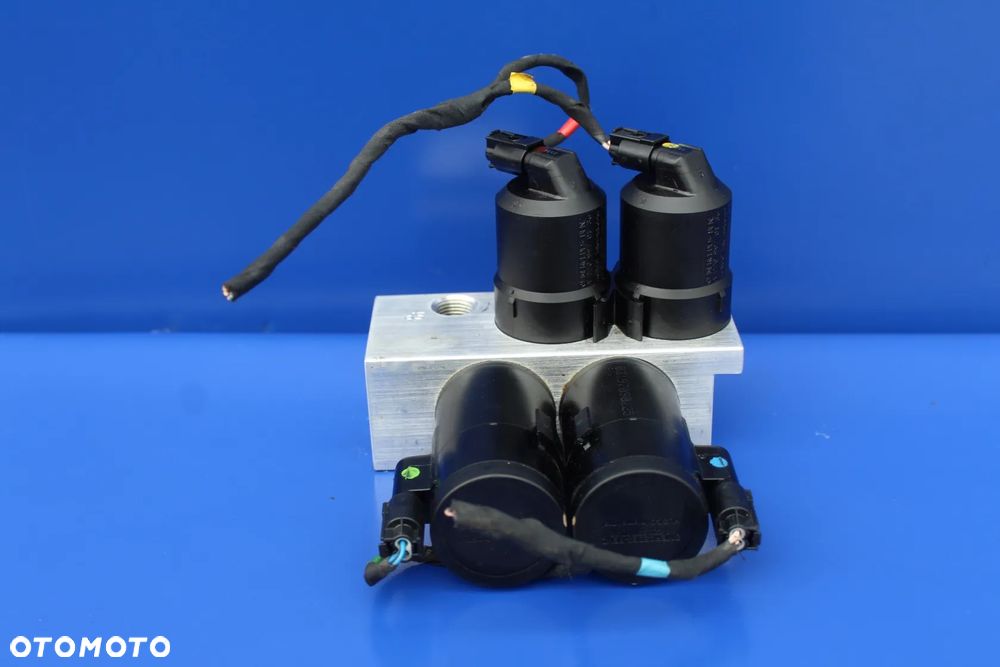 Blok zaworów ABC jak nowy świezo wymieniony oryginał przód tył OE Mercedes SL R230 W230 SL500 CL500 W215 W220 A2203200358 A2203280031 - 4