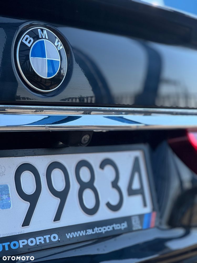 BMW Seria 7 - 16