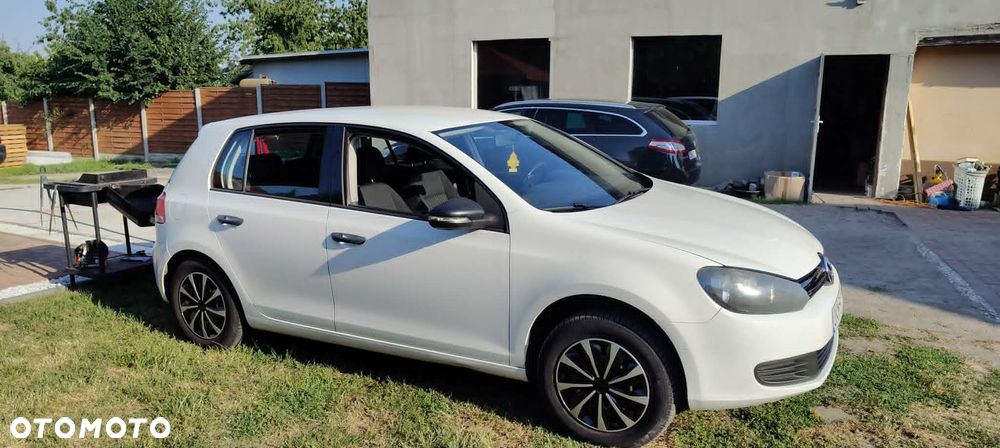 Volkswagen Golf 1.6 TDI DPF BlueMotion Technology Comfortline - 3