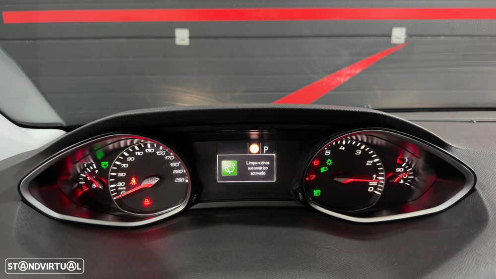 Peugeot 308 PureTech 130 GPF EAT8 Stop & Start Allure - 21