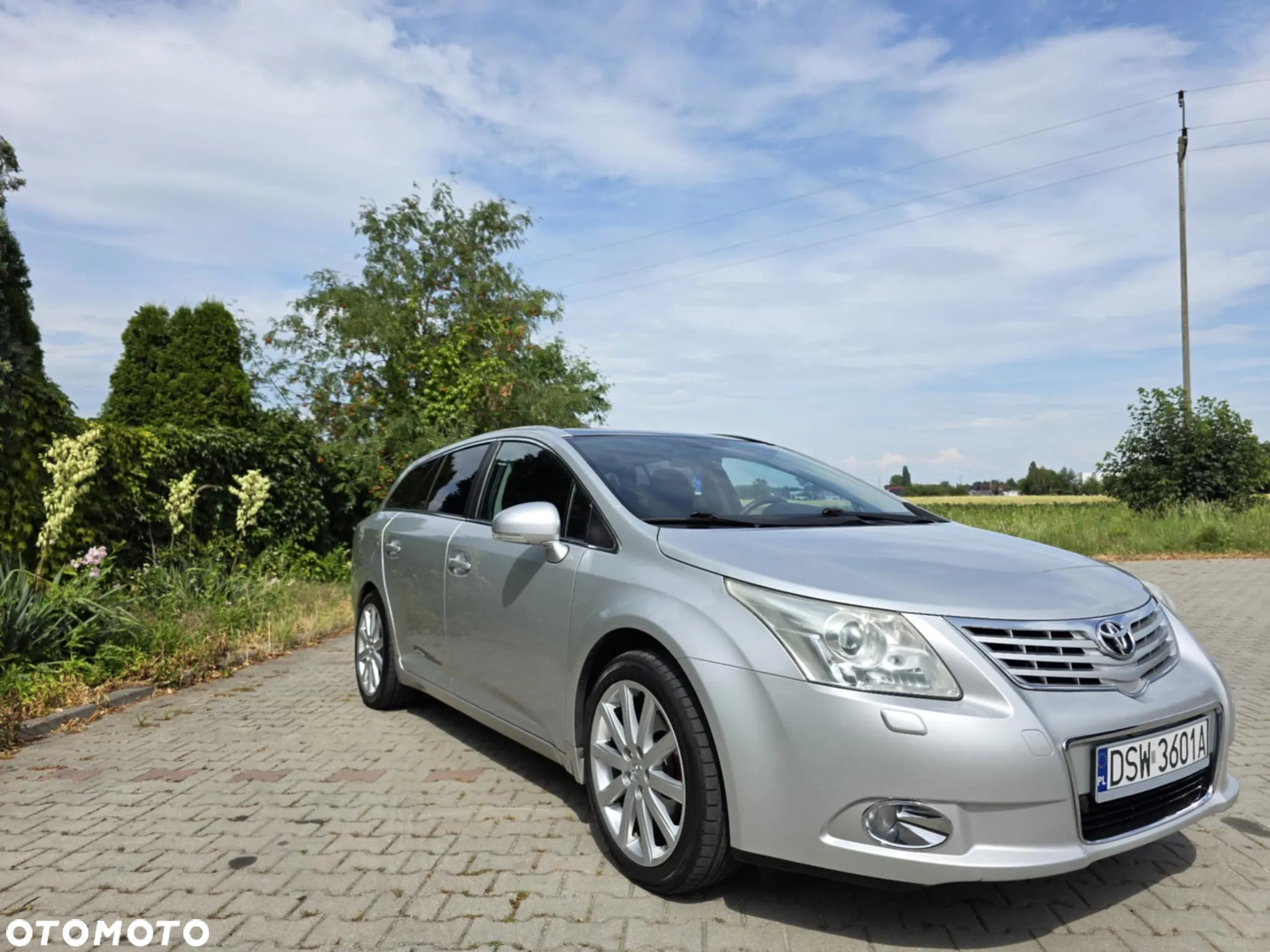 Toyota Avensis - 2