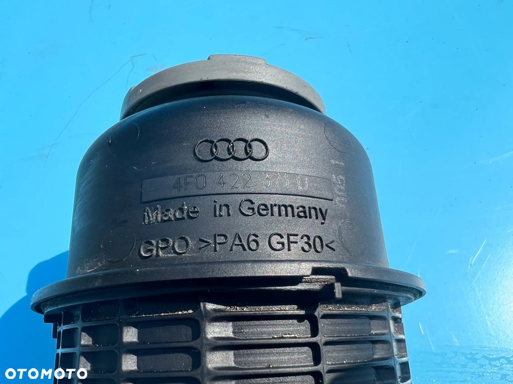 ZBIORNIK ZBIORNICZEK PŁYNU WSPOMAGANIA AUDI A4 B8 A5 8T 4F0422371 - 2