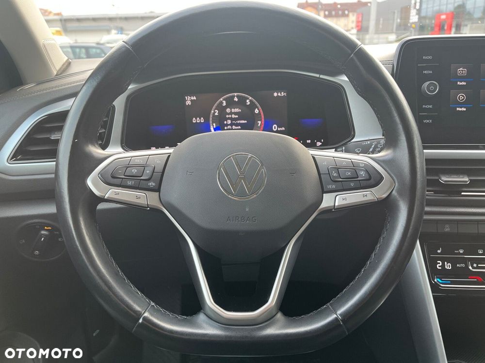 Volkswagen T-Roc - 20