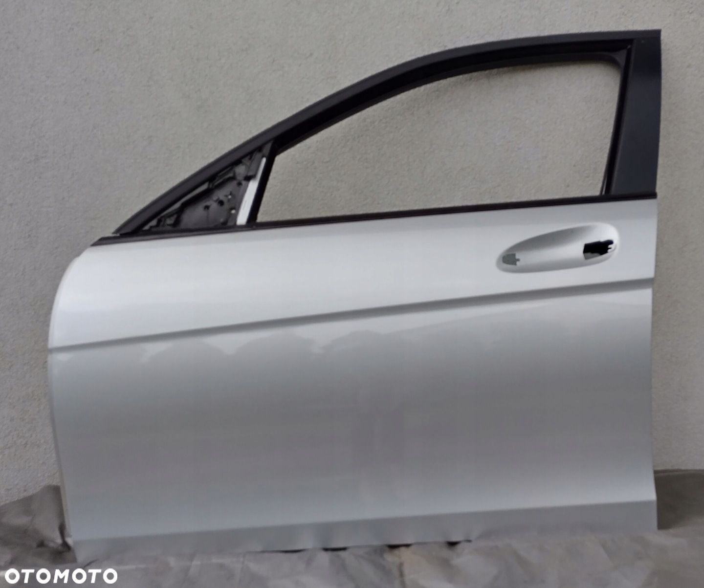 MERCEDES C W204 06-14 LEWE PRZEDNIE DRZWI LEWY PRZÓD C775 - 2