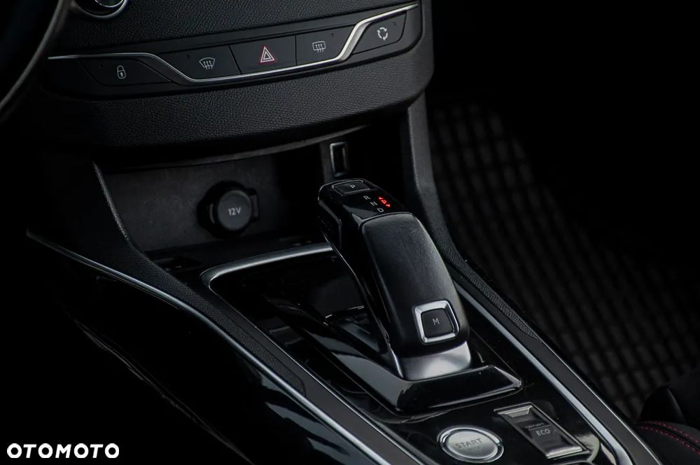 Peugeot 308 - 35
