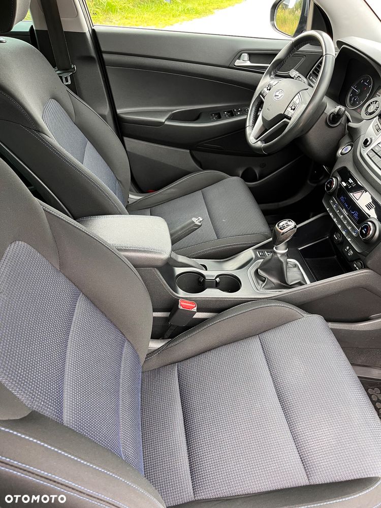Hyundai Tucson - 16