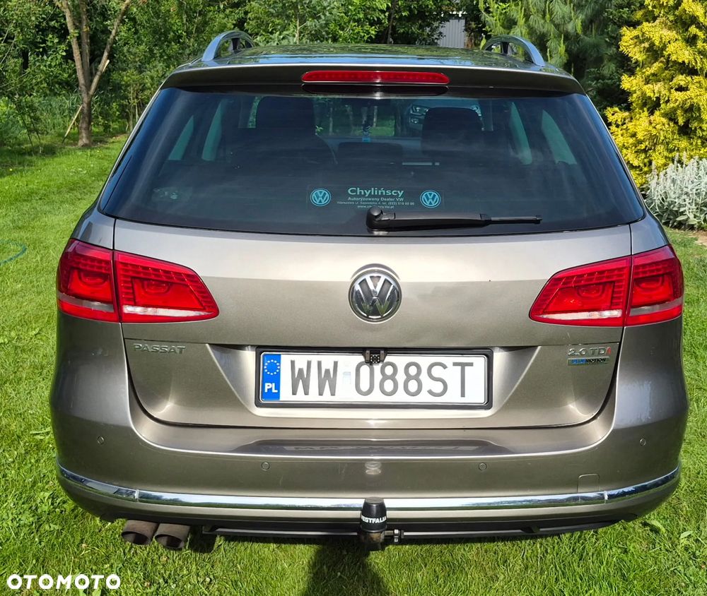 Volkswagen Passat 2.0 TDI Highline DSG - 10