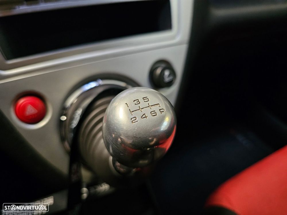 Honda Civic 2.0 Type-R - 17