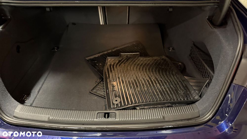 Audi S6 Limousine ver-4-0-tfsi-quattro-s-tronic - 23